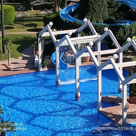 Benalbeach Jr Suite Málaga Esterno foto