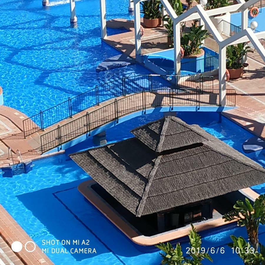 Benalbeach Jr Suite Málaga Esterno foto