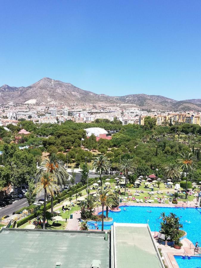 Benalbeach Jr Suite Málaga Esterno foto